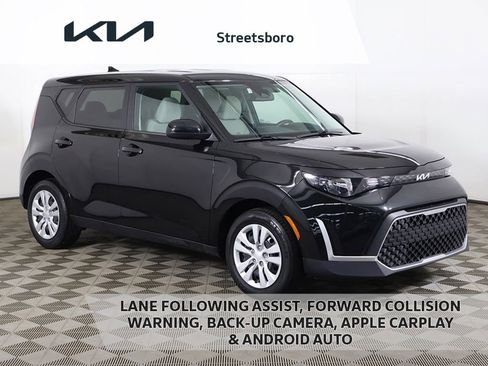 Used 2023 Kia Soul LX FWD image 1