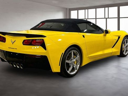 Used 2014 Chevrolet Corvette Stingray Convertible w/ 2LT Preferred Equipment Group image 2