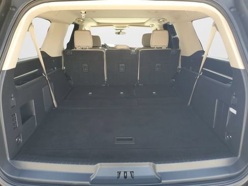 Used 2024 Ford Expedition Max Limited AWD/4WD image 10