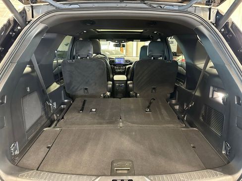 Used 2022 Ford Explorer ST-Line w/ Class IV Trailer Tow Package image 48