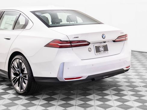 New 2026 BMW 530i xDrive 530i xDrive image 31