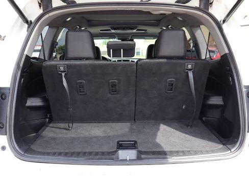 Used 2017 Honda Pilot Elite image 12