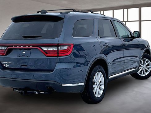 Used 2021 Dodge Durango SXT image 3