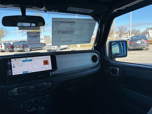 New 2026 Jeep Gladiator Sport image 53