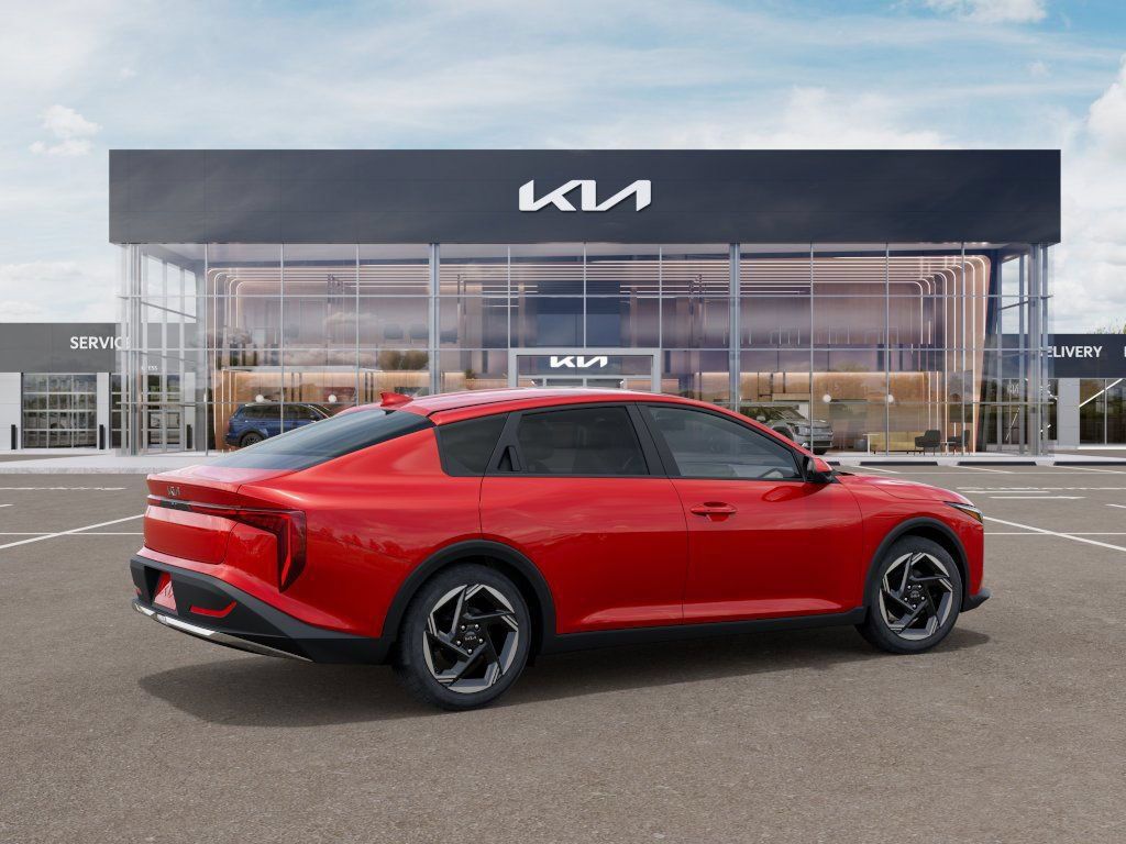 Used 2025 Kia K4 EX FWD image 6