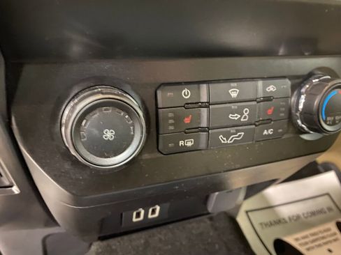 Used 2019 Ford F150 XLT w/ Equipment Group 302A Luxury image 15