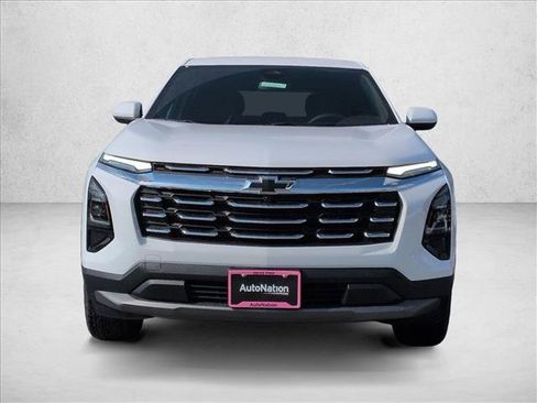 New 2026 Chevrolet Equinox LT image 6