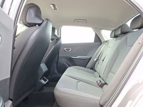 Certified 2025 Kia K4 FWD image 10
