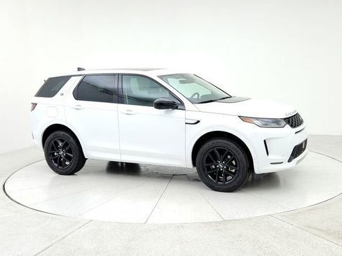 Used 2025 Land Rover Discovery Sport S image 3