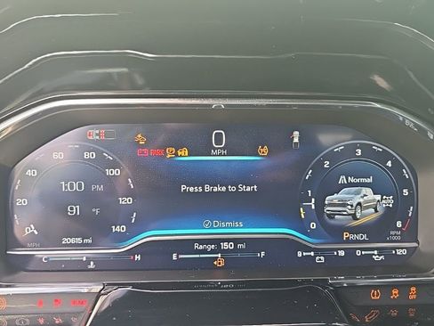 Used 2024 Chevrolet Silverado 1500 LT image 22