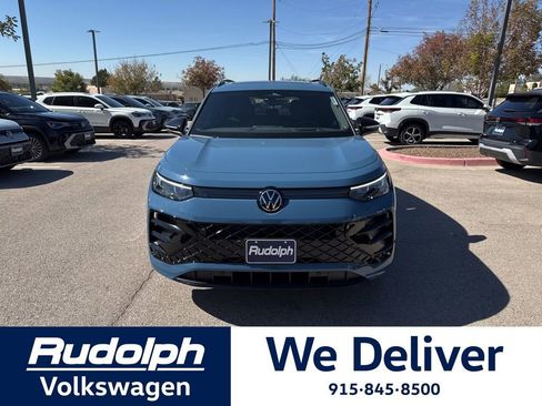 New 2026 Volkswagen Tiguan SE R-Line image 8