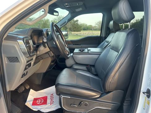 Used 2021 Ford F150 Lariat w/ Equipment Group 501A Mid image 11