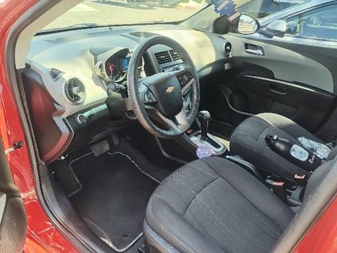 Used 2013 Chevrolet Sonic LT FWD image 3