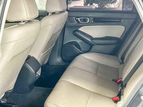 Used 2024 Honda Civic Touring image 18