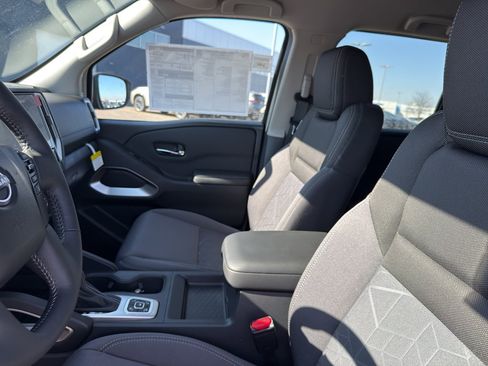 New 2026 Nissan Frontier SV w/ SV Convenience Package image 27