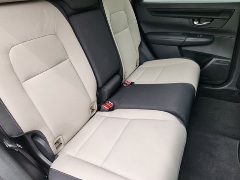 Used 2023 Honda CR-V EX image 16