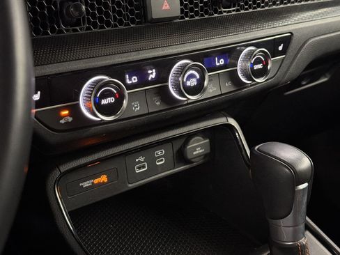 Certified 2025 Honda CR-V Sport image 19
