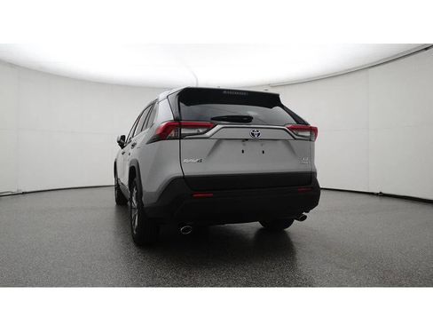 Used 2023 Toyota RAV4 XLE Premium AWD/4WD image 27