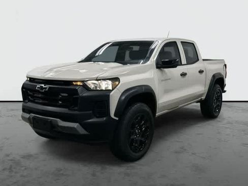 Used 2026 Chevrolet Colorado Trail Boss AWD/4WD image 1