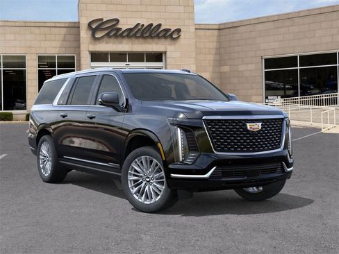 New 2026 Cadillac Escalade ESV Luxury w/ Touring Package image 7