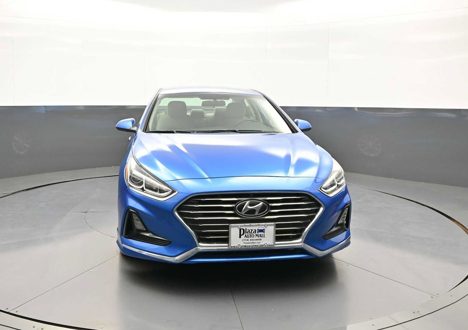 Used 2019 Hyundai Sonata SE FWD image 2