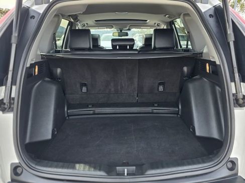 Used 2022 Honda CR-V EX-L image 11