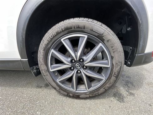 Used 2018 MAZDA CX-5 Touring w/ Preferred Equipment Package AWD/4WD image 26