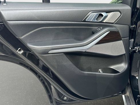 Used 2024 BMW X5 xDrive40i w/ Premium Package image 13