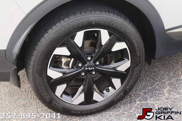 Certified 2024 Kia Sportage X-Line w/ X-Line Premium Package AWD/4WD image 9