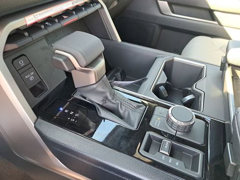 New 2026 Toyota Tundra SR5 image 27