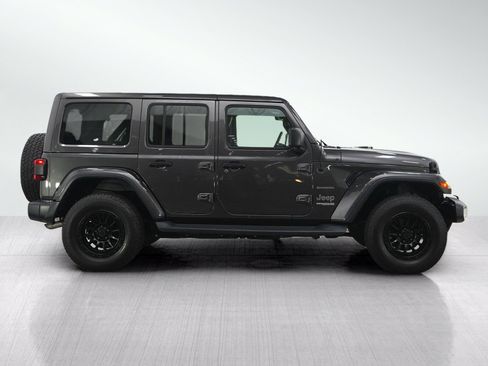 Used 2020 Jeep Wrangler Unlimited Sahara AWD/4WD image 7
