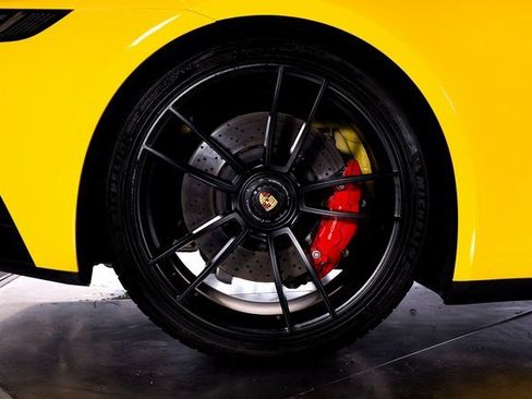 Used 2022 Porsche 911 Carrera GTS w/ Premium Package image 12