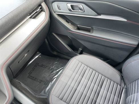 New 2026 Ford Explorer ST-Line w/ ST-Line Street Pack RWD image 18