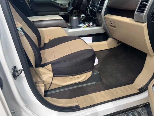 Used 2019 Ford F150 Lariat RWD image 6