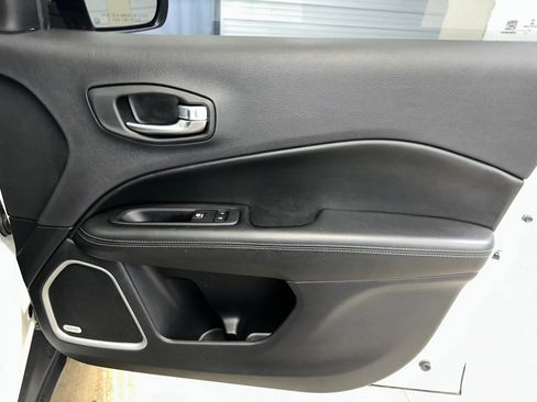 Used 2020 Jeep Compass High Altitude image 31