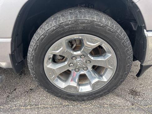 Used 2020 RAM 1500 Big Horn RWD image 10