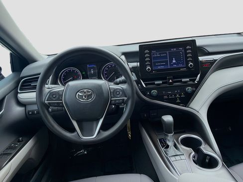 Used 2024 Toyota Camry LE image 20