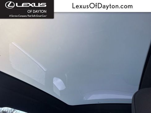 Used 2023 BMW iX xDrive50 image 27