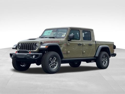 New 2026 Jeep Gladiator Mojave w/ Steel Bumper Group AWD/4WD image 3