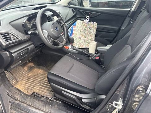Used 2023 Subaru Crosstrek 2.0i AWD/4WD image 4