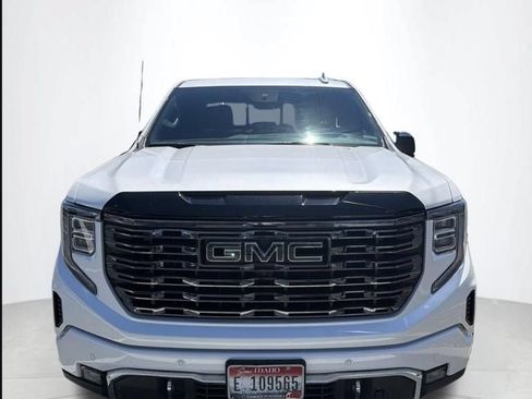 Used 2025 GMC Sierra 1500 Denali Ultimate AWD/4WD image 8