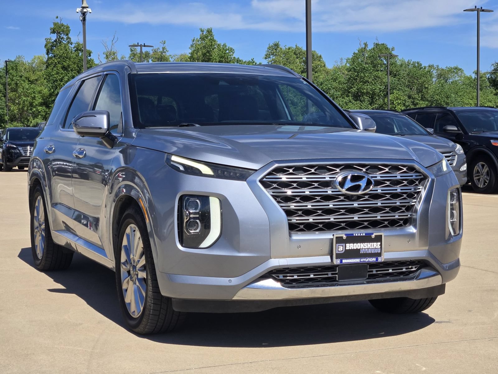 Used 2020 Hyundai Palisade Limited FWD image 3