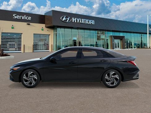 New 2026 Hyundai Elantra SEL Sport Premium FWD image 3