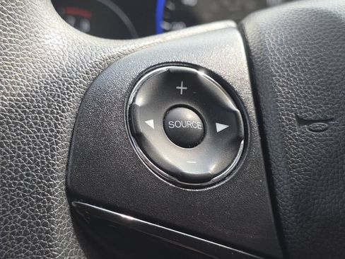 Used 2019 Honda HR-V LX image 25