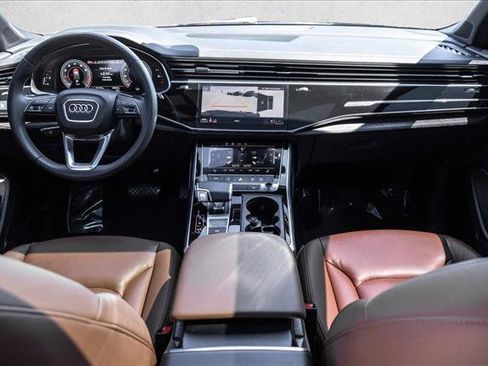 Used 2023 Audi Q7 2.0T Premium Plus w/ Premium Plus Package AWD/4WD image 21