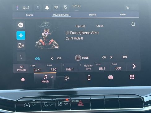 New 2026 Jeep Compass Latitude image 8