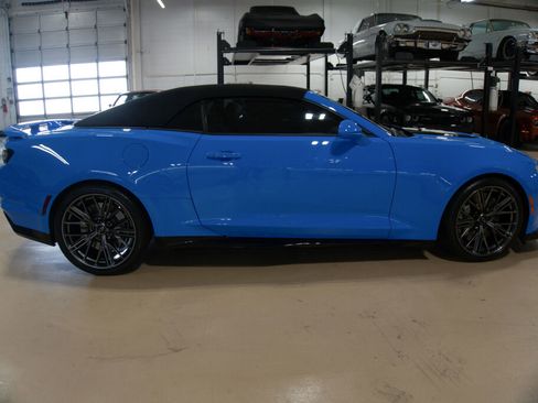 Used 2023 Chevrolet Camaro ZL1 image 6