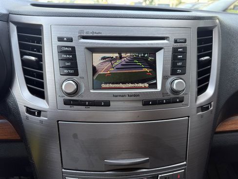 Used 2014 Subaru Outback 2.5i Limited w/ Moonroof Package image 24