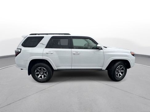 Used 2024 Toyota 4Runner TRD Off-Road Premium w/ Off Road Premium Plus Package AWD/4WD image 5