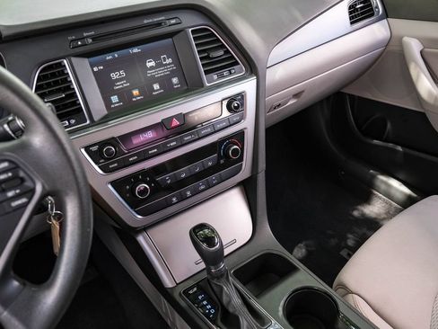 Used 2016 Hyundai Sonata Sport FWD image 31
